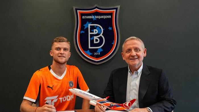 Jakub Kaluzinski (Orta saha) Antalyaspor -> Başakşehir