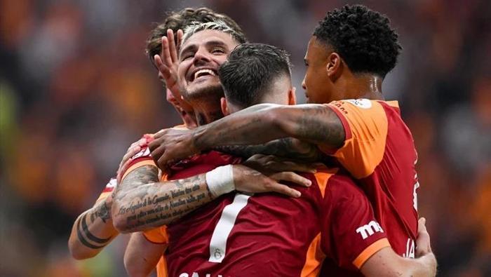 SON 15 RESMİ MAÇI KAZANDI