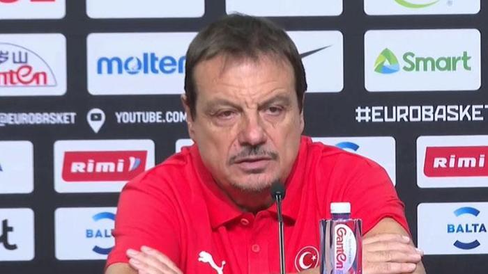 Ergin Ataman mağlubiyet sonrası yıkıldı Basın toplantısını kısa kesti