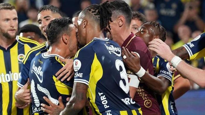 ÇOK TELAŞ, AZ GOL / SERKAN AKCAN - FANATİK