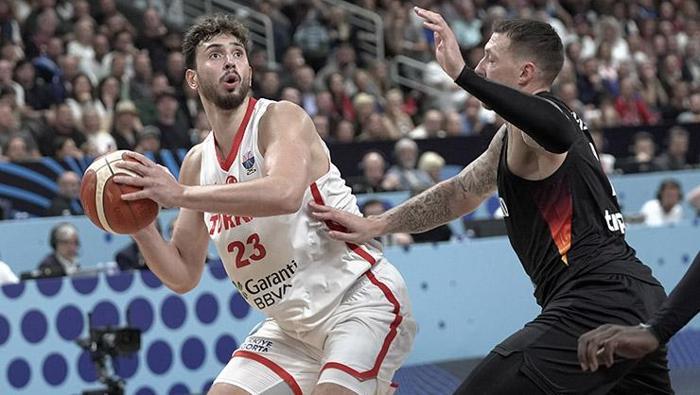 Avrupa 12 Dev Adamın Almanya finalini konuşuyor Çılgınlık Alperen Şengün durdurulmaz