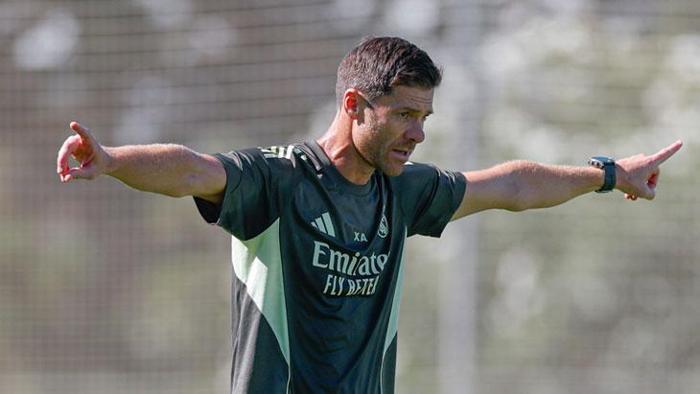 Real Madrid İspanyol hakemleri FIFAya şikayet edecek Arda Gülerin sayılmayan golünde kasıt şüphesi