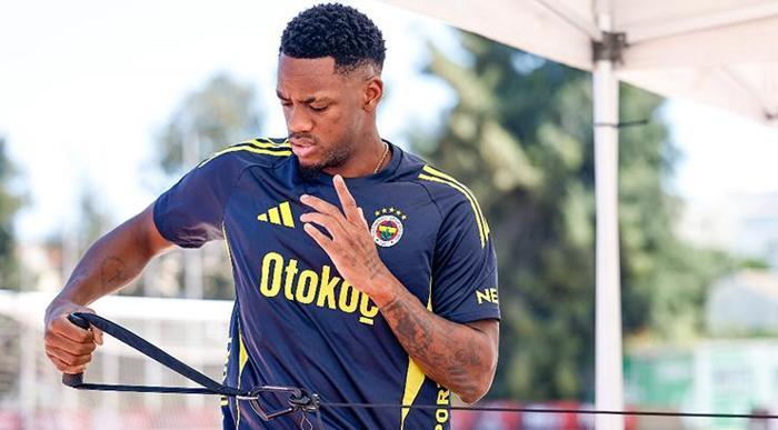 Fenerbahçede Jhon Duran belirsizliği MR sonucu temiz çıkmıştı ama...
