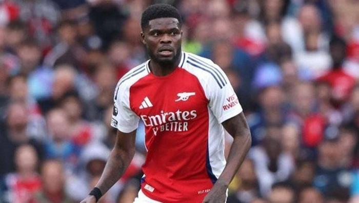Dünyaca ünlü futbolcuya cinsel istismar suçlaması