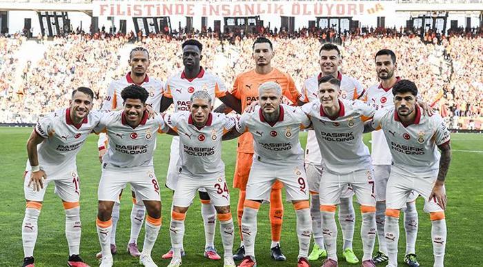ASLAN GALİBİYET PEŞİNDE