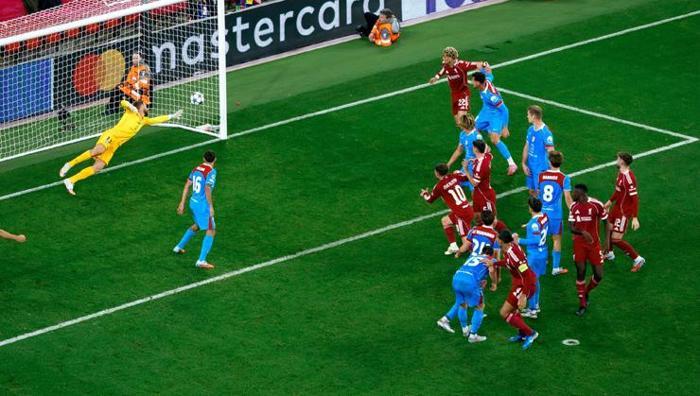 LIVERPOOL YİNE SON ANLARDA KAZANDI