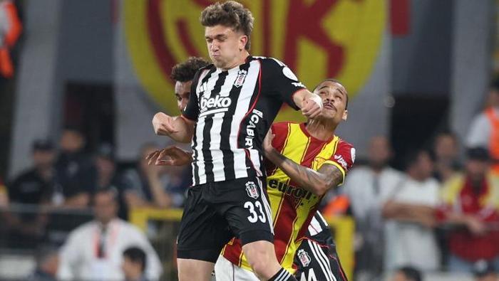 EN ZORUNU BAŞARDI