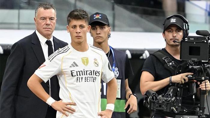Real Madridde Arda Güler hakkında şok iddia Acımasız değişim: Feda edilecek