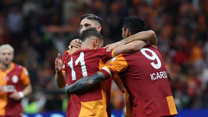 GÜLE GÜLE OĞUZ AĞABEY, GALATASARAY BİLDİĞİN GİBİ / HAMİT TURHAN - FANATİK