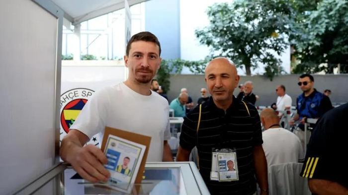 MERT HAKAN YANDAŞ AÇIKLAMASI