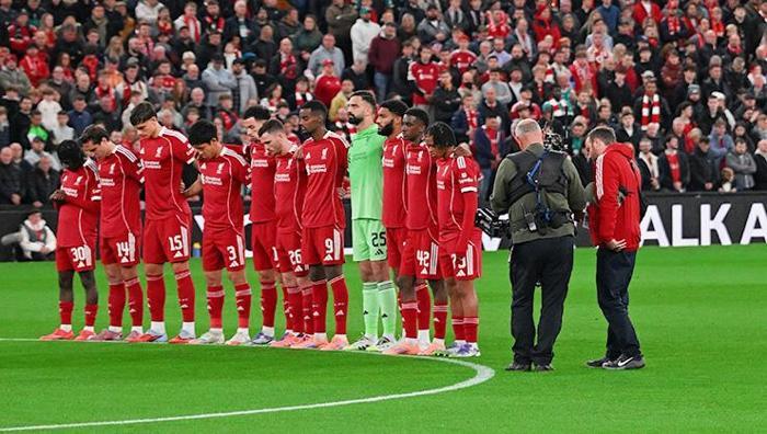 Van Dijkın Galatasaray telaşı Liverpool kaptanı devreye girdi, takımı uyardı: Takıma Türkiye uyarısı