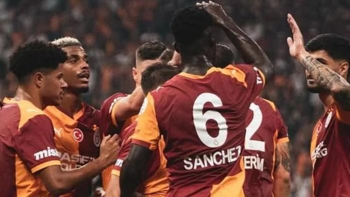 GALATASARAY - LIVERPOOL MAÇI CANLI İZLE