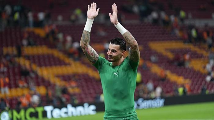 LİVERPOOLDA SON NOKTAYI KOYDU