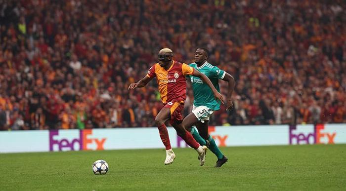 O İTALYADA GOL YAĞDIRIRKEN...