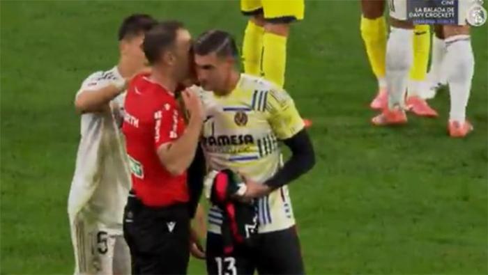 Arda Gülerin hareketi maç sonu kameralara yakalandı Ekrana yansımadı ama...