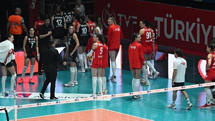 Voleybol maçında yangın paniği Korku dolu anlar nedeniyle maça ara verildi