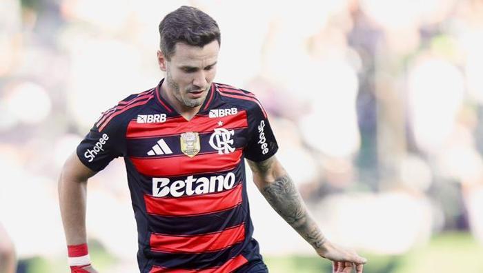 Türk kulübünün özel uçağından indirdim Olay transfer itirafı: Süper Lig devinin yaşadığı şoku anlattı
