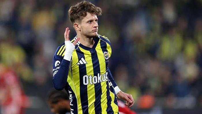 Fenerbahçede sürpriz ayrılık hamlesi Direkt olarak kapıyı gösterdi