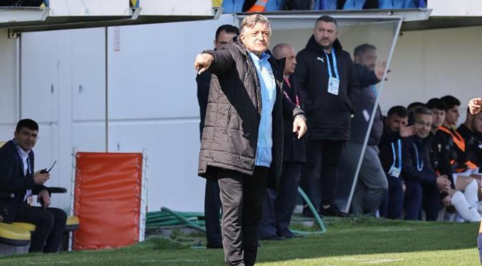 YENİ HOCA ARANIYOR