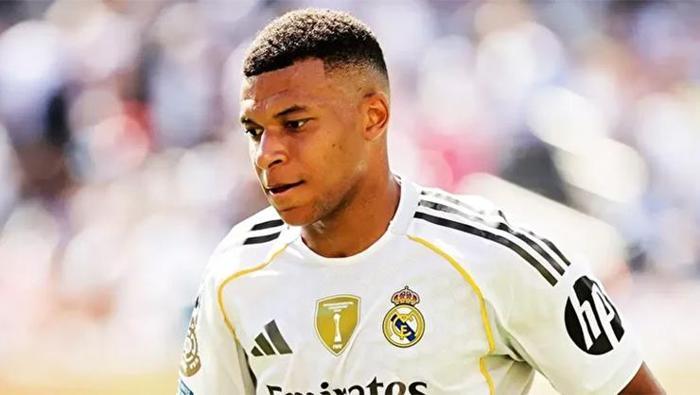 Kylian Mbappenin annesinden şok itiraf Oğlum insanlığını kaybetti