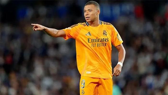 Kylian Mbappenin annesinden şok itiraf Oğlum insanlığını kaybetti