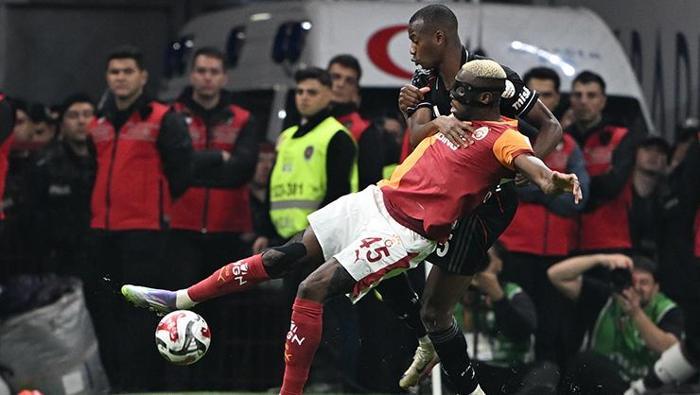 Osimhenin sözleşmesinde madde şoke etti Transfer operasyonunu bitiren hamle