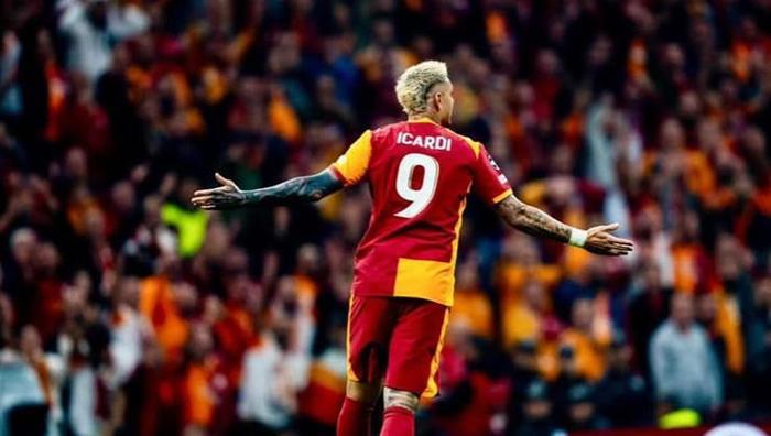 Galatasarayda Icardinin sözleşme krizi büyüyor Menajeri tartışmalara odun attı: 10 milyona olmaz