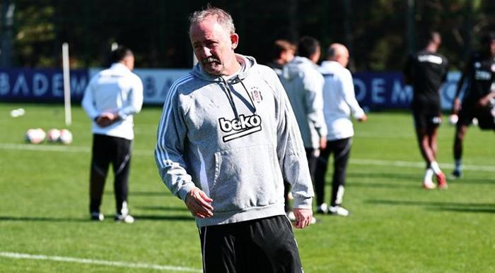 Beşiktaşta transfer operasyonu Ocakta Adalı devreye girecek