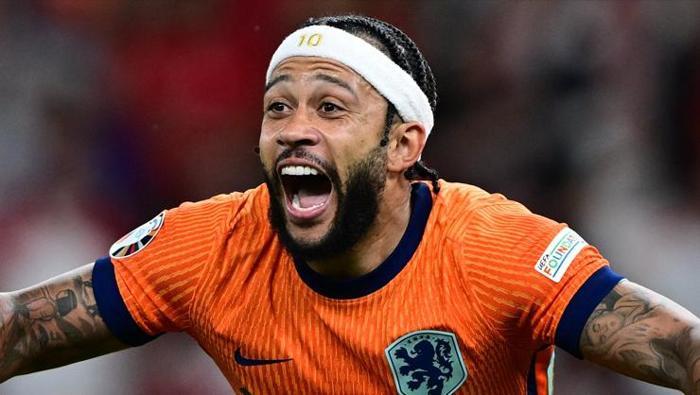 Fenerbahçeden 3 bölgeye 6 yıldız Transferde dev operasyon
