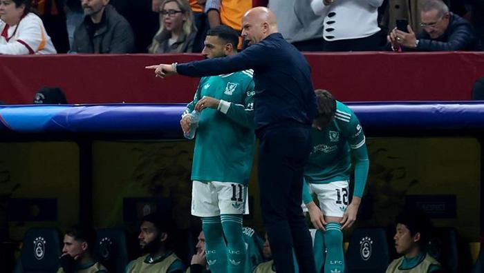 Arne Slot Galatasaray kabusundan kurtulamıyor Manchester United maçı öncesi yine bahsetti: VARa çattı