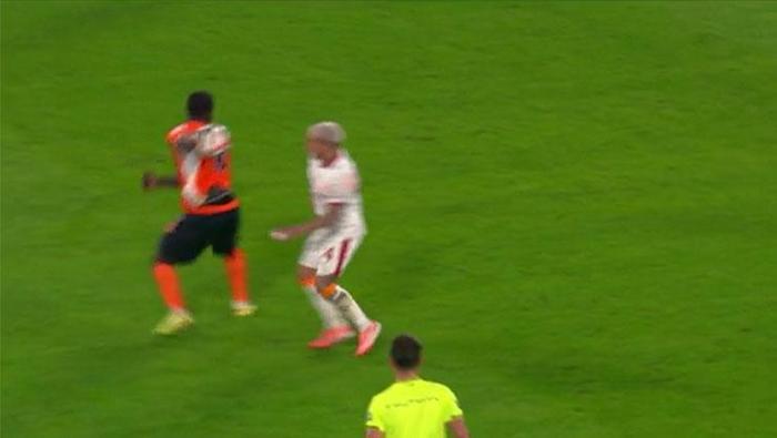 GALATASARAYIN GOLÜ ÖNCESİ ELLE OYNAMA VAR MI