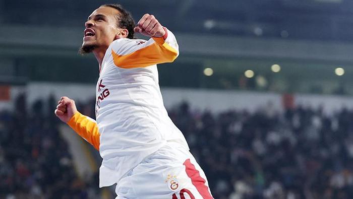 Leroy Sanenin 2 gollük performansını Almanlar manşetlerine taşıdı Galatasarayda unutulmaz bir akşam