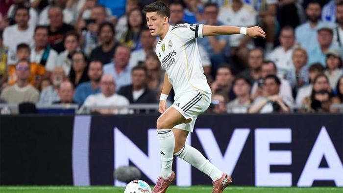 Premier Lig devi transfer defterinin baş köşesine Arda Güleri yazdı Nabız yoklandı: Real Madrid çıkışları kapatıyor