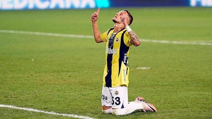 MAÇ SONU TARAFTARA GİTMEDİ