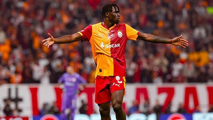 Galatasarayda sakatlanan Singonun son durumu belli oldu Geri dönüş tarihi...