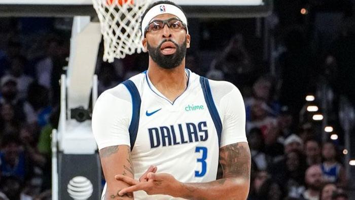 DALLAS MAVERICKS