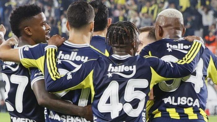 FENERBAHÇENİN RAKİBİ STUTTGART