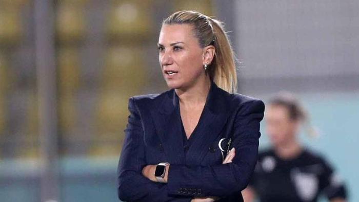 KADINLAR FUTBOLDA OLMALI