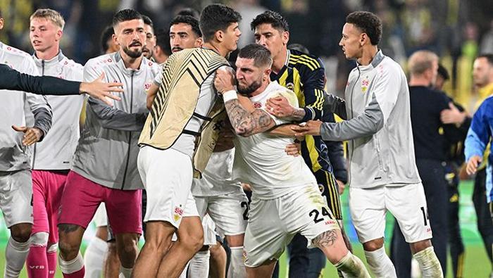 Fenerbahçenin Stuttgart galibiyeti Alman basınında Acı verici ve acımasız bir mağlubiyet | Deniz Undav-İsmail Yüksek