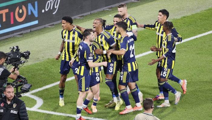 Fenerbahçeye Kerem Aktürkoğlu için usta isimden olay öneri Forvet oynatın | Artık zor maçlar başlıyor