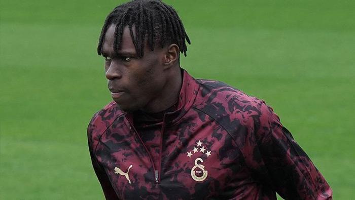 Galatasarayda Singo derbiye yetişecek mi Son durumu netleşiyor