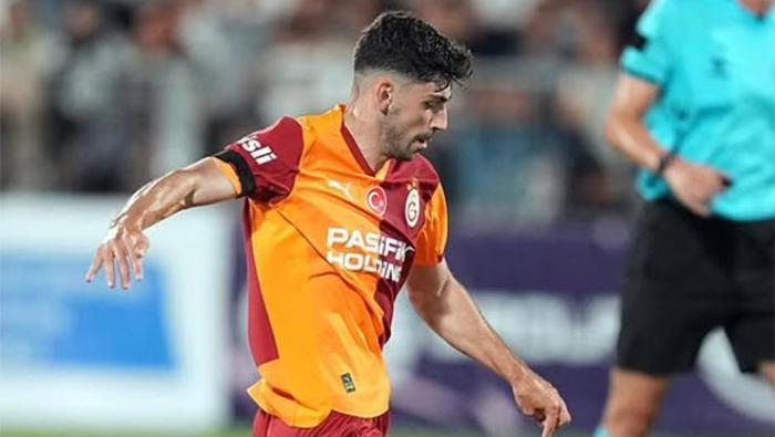 Sahaya adım bile atmadan Galatasaraydan ayrılıyor Yönetim son kararını verdi