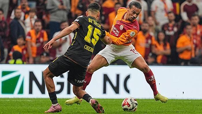 Leroy Sanenin tüm gözü kulağı Almanyadan gelecek haberde Davet bekliyor