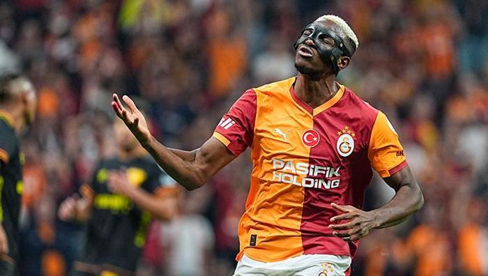 Osimhen transfer listesinde var Barcelona yanıp tutuşuyor, Galatasarayın kapısını çalacak: Yakın takip ediliyor