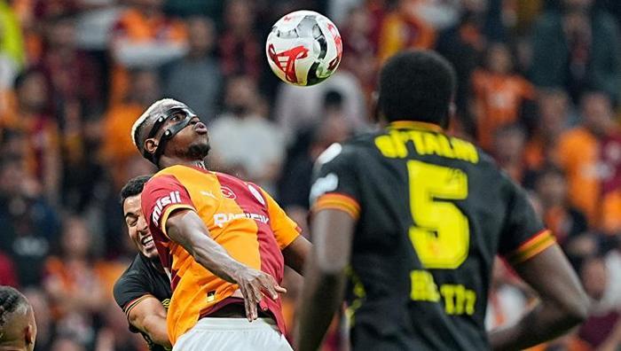 Osimhen transfer listesinde var Barcelona yanıp tutuşuyor, Galatasarayın kapısını çalacak: Yakın takip ediliyor