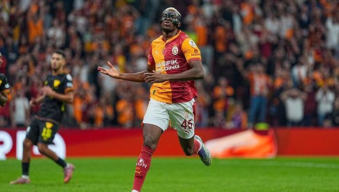 Osimhen transfer listesinde var Barcelona yanıp tutuşuyor, Galatasarayın kapısını çalacak: Yakın takip ediliyor
