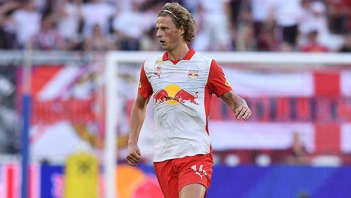 TEKLİFE SICAK BAKABİLİR