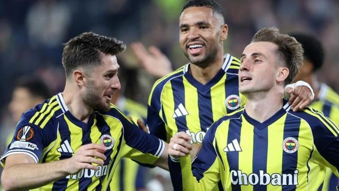 Beşiktaş - Fenerbahçe derbisini veren şifresiz kanallar | Canlı maç yayını