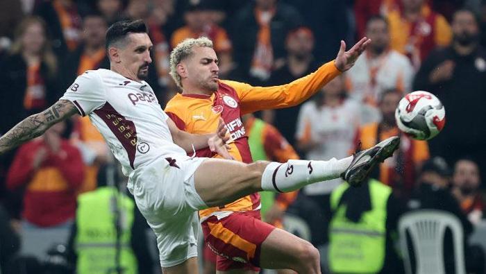 HERKES MAÇIN KAHRAMANI OLMAYA SOYUNDU