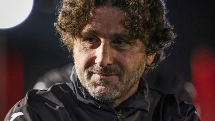 FATİH HOCAYA SAHİP ÇIKALIM